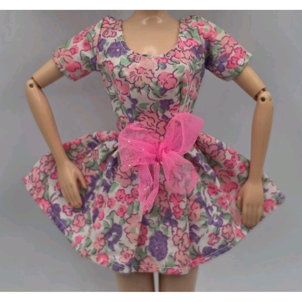 VTG‎ 1994 Barbie Fashion Greeting Card Happy Birthday #6 Pink Floral Dress